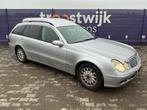 2003 - Mercedes-Benz E 220 CDI - Véhicule commercial, Autos, Achat, Entreprise, Mercedes-Benz, Occasion