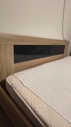 160x200 houten bed, Huis en Inrichting, Slaapkamer | Matrassen en Bedbodems, Ophalen, Zo goed als nieuw, 200 cm