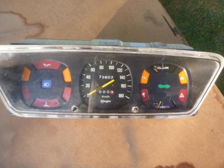 Renault 12: Onberispelijke snelheidsmeter + meters: Veglia, Auto-onderdelen, Dashboard en Schakelaars, Renault, Gebruikt, Ophalen of Verzenden