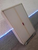 Metalen kast, Huis en Inrichting, Kasten | Roldeurkasten en Archiefkasten, Ophalen, Zo goed als nieuw