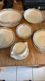 Heel oud servies Beerschot, Antiek en Kunst, Antiek | Servies compleet, Ophalen