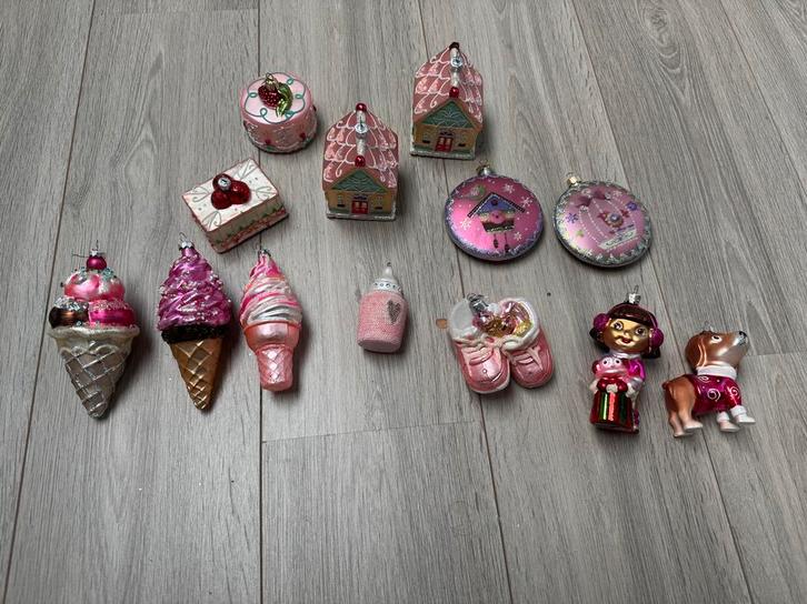 13 Speciale glazen kerstballen, Diversen, Kerst, Zo goed als nieuw, Ophalen