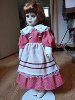 Pop rood haar roze outfit, Verzamelen, Ophalen of Verzenden, Zo goed als nieuw, Pop