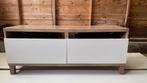Moderne IKEA tv-meubel – 120x40x50 cm - ophangbaar, Huis en Inrichting, Ophalen, 100 tot 150 cm, Zo goed als nieuw, Minder dan 100 cm
