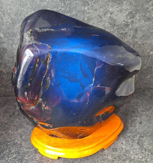 reuzen barnsteen/amber stuk gratis houten standaard 5.9KG!, Verzamelen, Mineralen en Fossielen, Fossiel, Ophalen of Verzenden