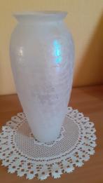 Vase en verre blanc craquelé, Maison & Meubles, Enlèvement, Blanc, Verre