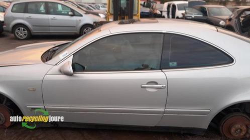 Portier 2Deurs links van een Mercedes CLK (744), Auto-onderdelen, Carrosserie, Deur, Mercedes-Benz, Gebruikt, 3 maanden garantie