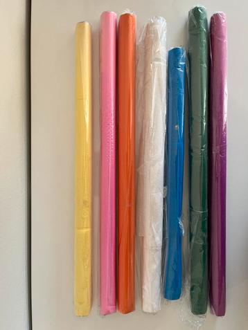 Zijdepapier, 7 rolletjes, diverse kleuren. beschikbaar voor biedingen