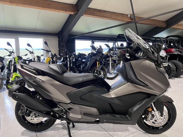 Kymco AK 550 Premium, Motoren, Motoren | Overige merken, Bedrijf, Scooter, meer dan 35 kW, Ophalen