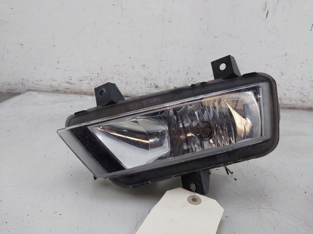 ANTI BROUILLARD AVANT GAUCHE Skoda Citigo (|1ST941699A|), Utilisé, Info@forvia.com, HELLA GmbH & Co. KGaA, Rixbecker Straße 75
59552  Lippstadt, DE