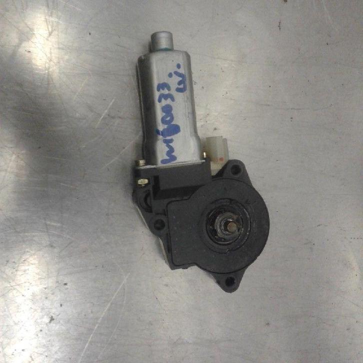 MOTEUR LEVE VITRE ELECTRIQUE Hyundai Trajet, Autos : Pièces & Accessoires, Carrosserie & Tôlerie, Hyundai, Utilisé