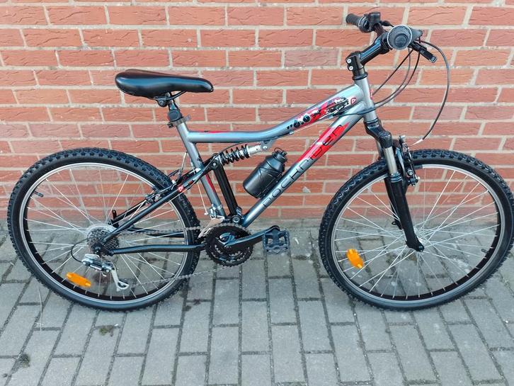 A vendre vélo Rockrider b'twin decathlon de 26 pouces, Vélos & Vélomoteurs, Vélos | VTT & Mountainbikes, Comme neuf, Autres marques