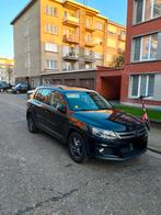 Volkswagen Tiguan 2l *EURO 6*, Auto's, Voorwielaandrijving, Alcantara, Zwart, Handgeschakeld