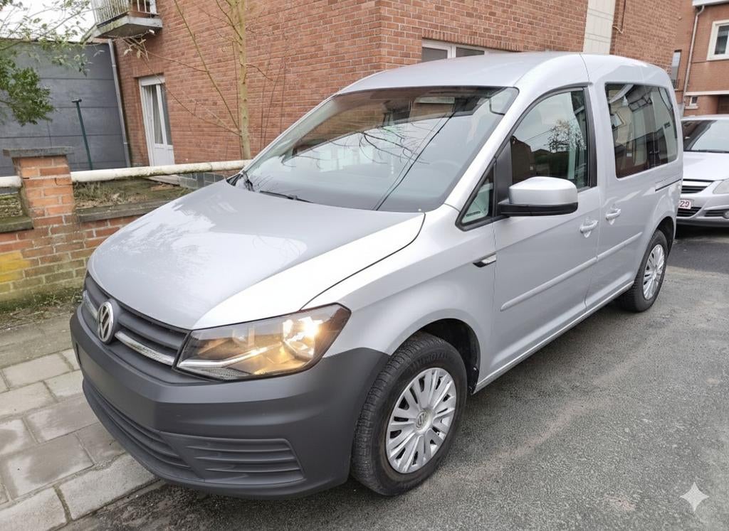 VW Caddy IV 1.2TSI 104.000kms 5 places 2017, Argent ou Gris, Achat, 6 portes, Euro 6