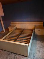 Mooi bed in perfecte staat zonder matras, Huis en Inrichting, Slaapkamer | Complete slaapkamers, Ophalen, Zo goed als nieuw