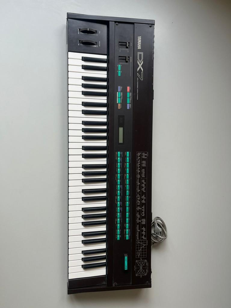 YAMAHA DX7, Enlèvement, Utilisé, 61 touches, Yamaha