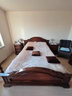 Volledige slaapkamer uit notelaar met bed van 1 60m, Maison & Meubles, Chambre à coucher | Chambres à coucher complètes, Enlèvement