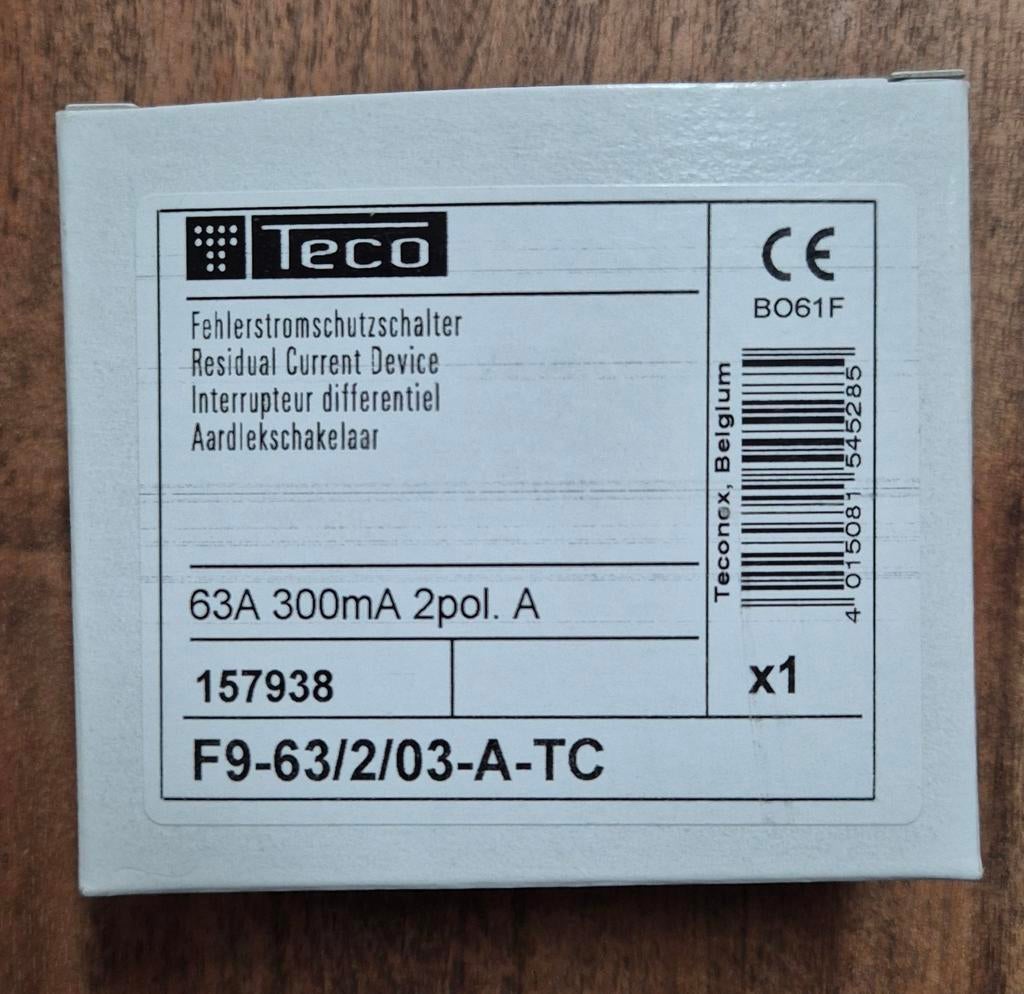 Interrupteur differentiel 63a + disjoncteur bipolaire c20, Télécoms, Téléphonie mobile | Batteries, Enlèvement