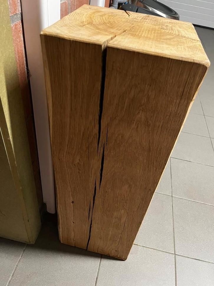 Massieve houten sokkel, Huis en Inrichting, Woonaccessoires | Overige, Gebruikt, Ophalen