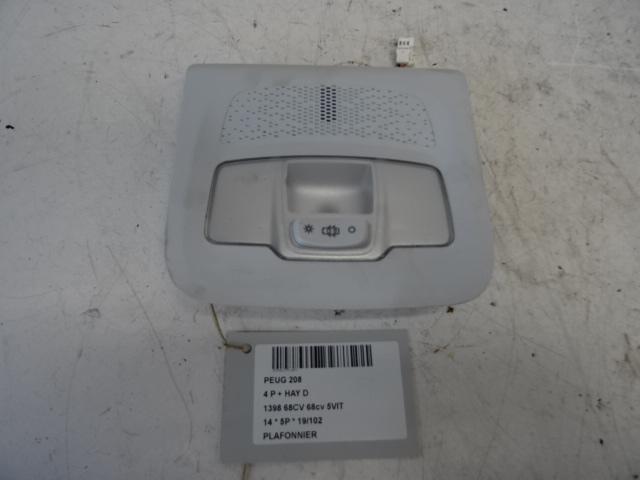 ECLAIRAGE DE PLAFONNIER Peugeot 208 I (CA / CC / CK / CL), Autos : Pièces & Accessoires, Éclairage, Peugeot, Utilisé