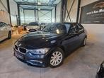 Bmw 318i  Benzine 12 maanden garantie, Auto's, BMW, USB, Zwart, Bedrijf, 5 deurs