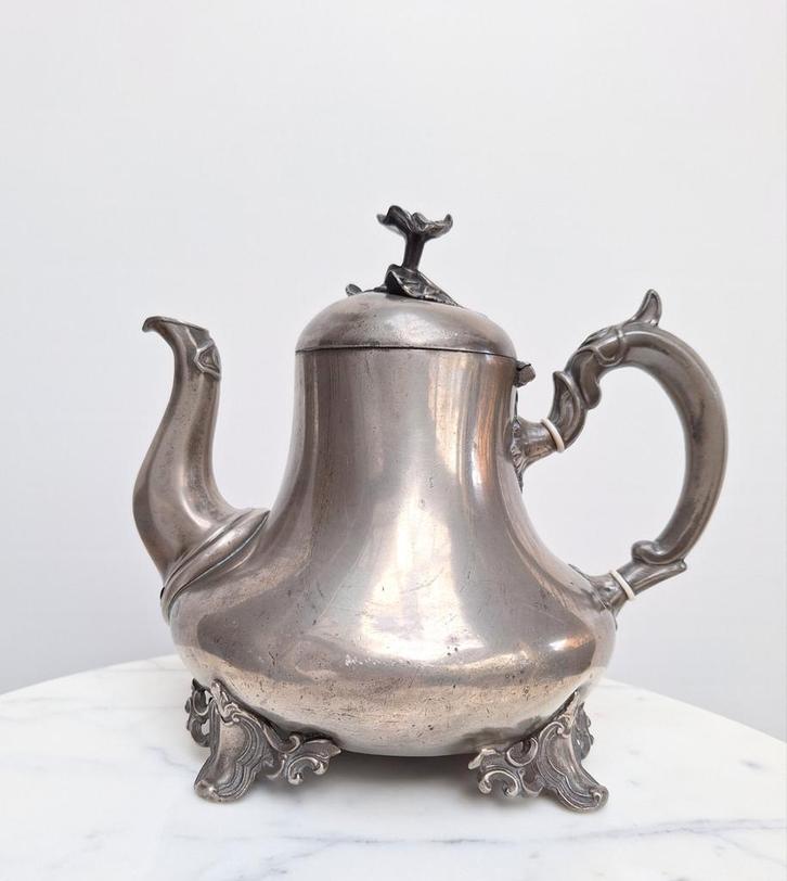 Théière ancienne du début de l'ère victorienne (1845-1872) S, Antiquités & Art, Antiquités | Étain, Enlèvement ou Envoi