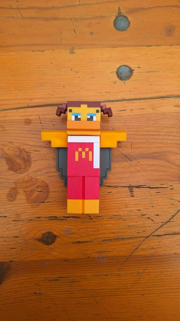 Bird Figure McDonald's, Ophalen