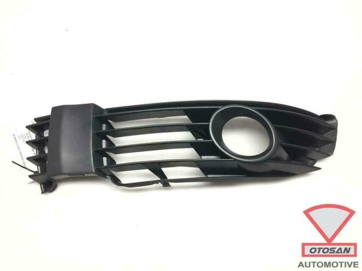 vw passat 2002 grille de pare chocs avant antibrouillard gau, Autos : Pièces & Accessoires, Carrosserie & Tôlerie, Pare-chocs