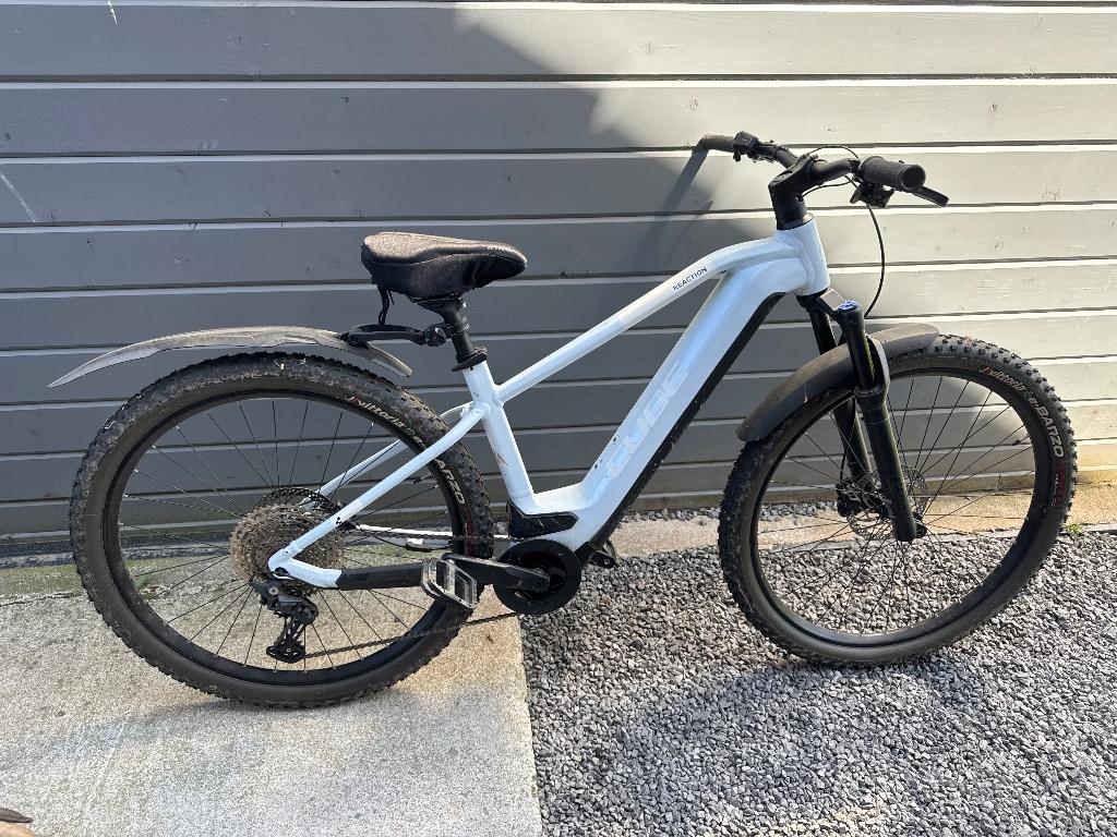 VTT électrique CUBE, Vélos & Vélomoteurs, Vélos électriques, Comme neuf, Cube, 55 à 59 cm, 50 km par batterie ou plus, Enlèvement