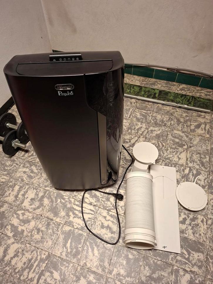 Delonghi pinguino, Elektronische apparatuur, Airco's, Gebruikt, Mobiele airco, Koelen en Ontvochtigen, Afstandsbediening, Energieklasse A of zuiniger