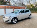Mooie Opel Astra 1.7 diesel. 2012 euro 5. Rijdt perfect, Auto's, Euro 5, Stof, 4 cilinders, 5 deurs