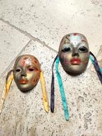 2 carnaval maskers Venetië, Enlèvement