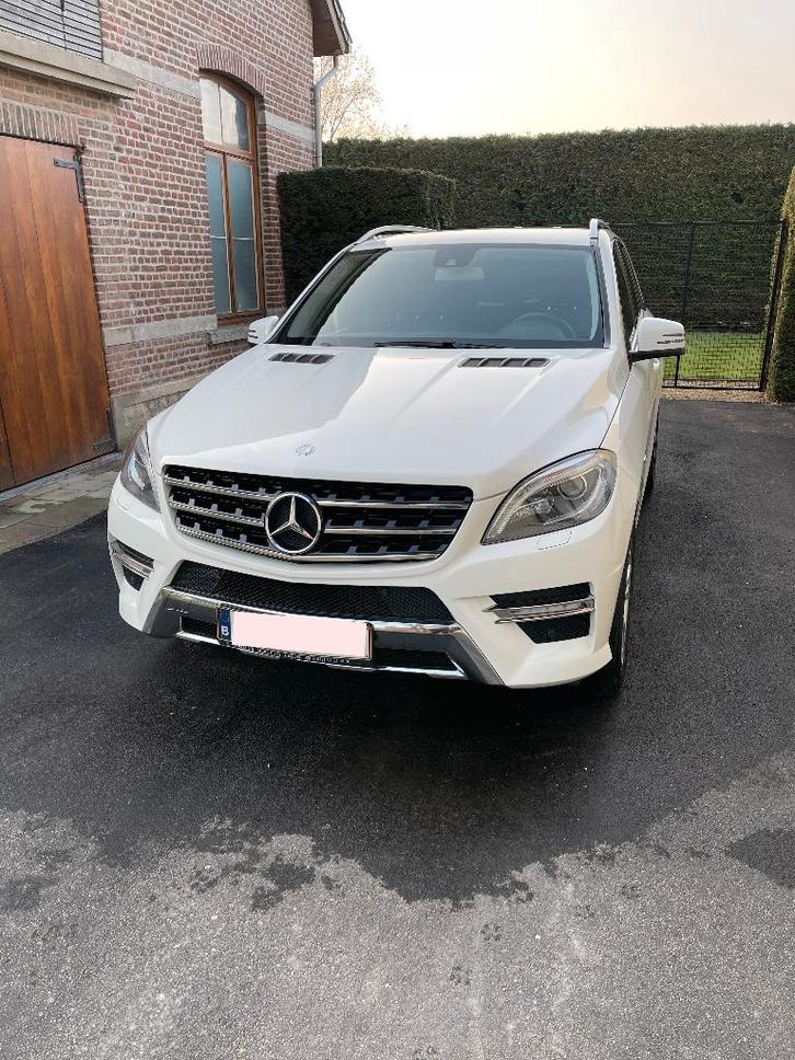 Mercedes ML350 Bluetec 4 Matic, Autos, Mercedes-Benz, Particulier, Classe M, 4x4, ABS, Caméra de recul, Phares directionnels, Airbags