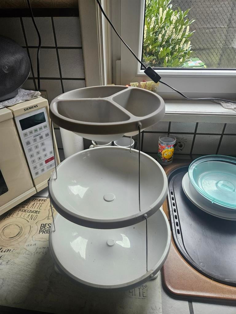 Fruit toren goede staat, Huis en Inrichting, Woonaccessoires | Schalen en Manden, Ophalen