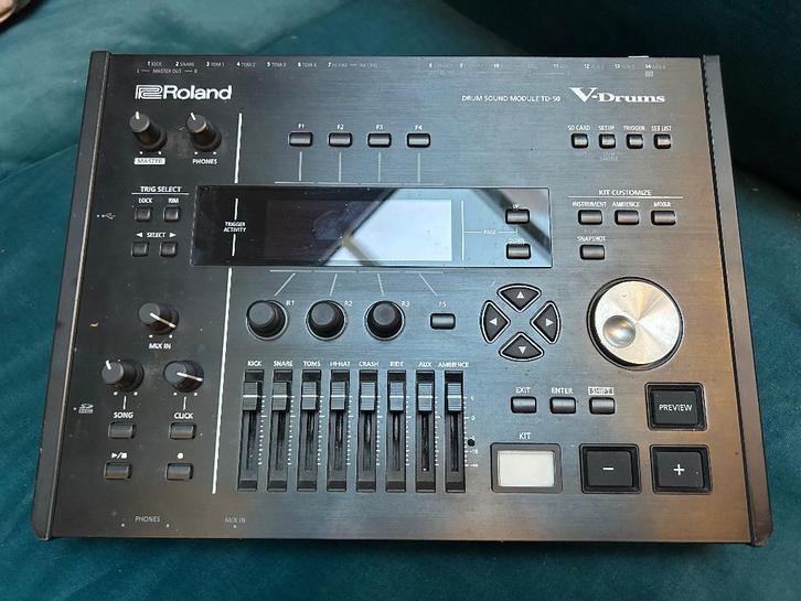 Roland TD-50 Module (Incl. Upgrade TD50x en vex expansions), Musique & Instruments, Batteries & Percussions, Utilisé, Roland, Électronique
