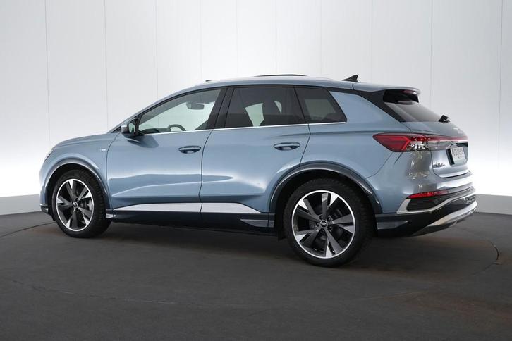 (2FRP082) AUDI Q4 E-TRON, Auto's, Audi, Bedrijf, Te koop, Q4 e-tron, ABS, Achteruitrijcamera, Airbags, Airconditioning, Android Auto