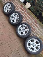 Pneus d'été 195/55/R15 avec jantes Ford Fiesta d'origine, Autos : Pièces & Accessoires, Pneus & Jantes, 15 pouces, Véhicule de tourisme