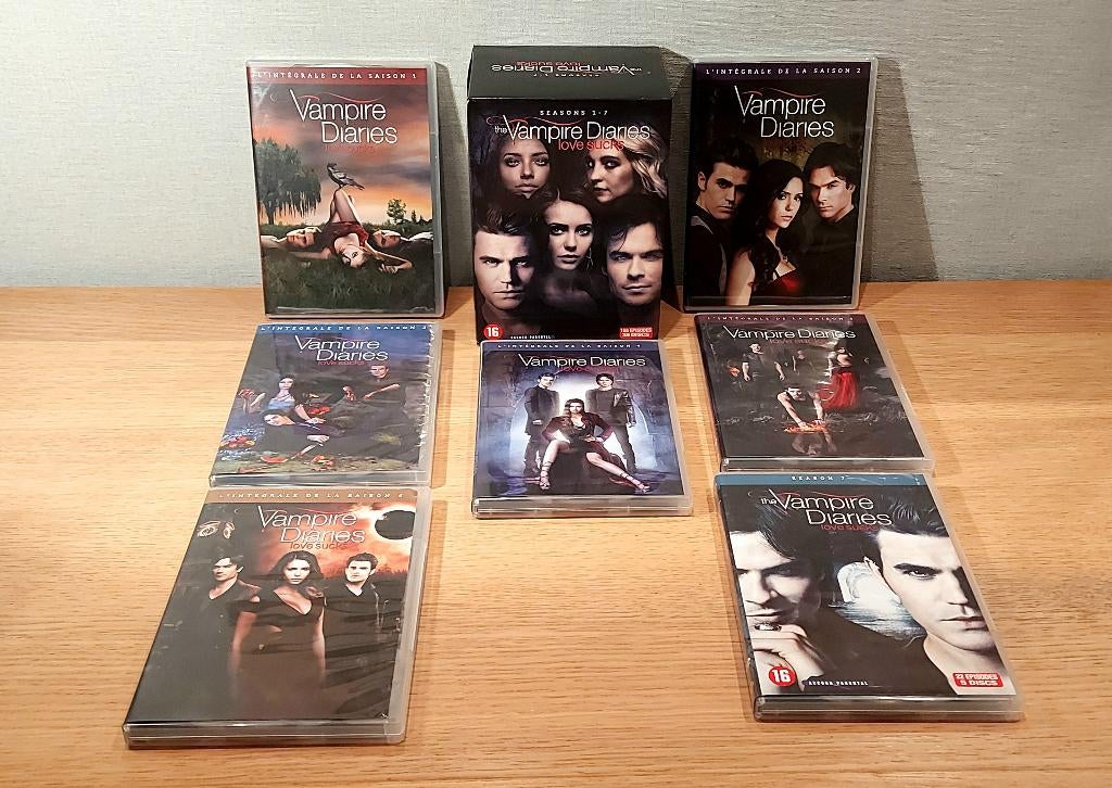 Vampire diaries s1-s7 ( seizoen 4 gratis), Cd's en Dvd's, Dvd's | Tv en Series, Zo goed als nieuw, Science Fiction en Fantasy