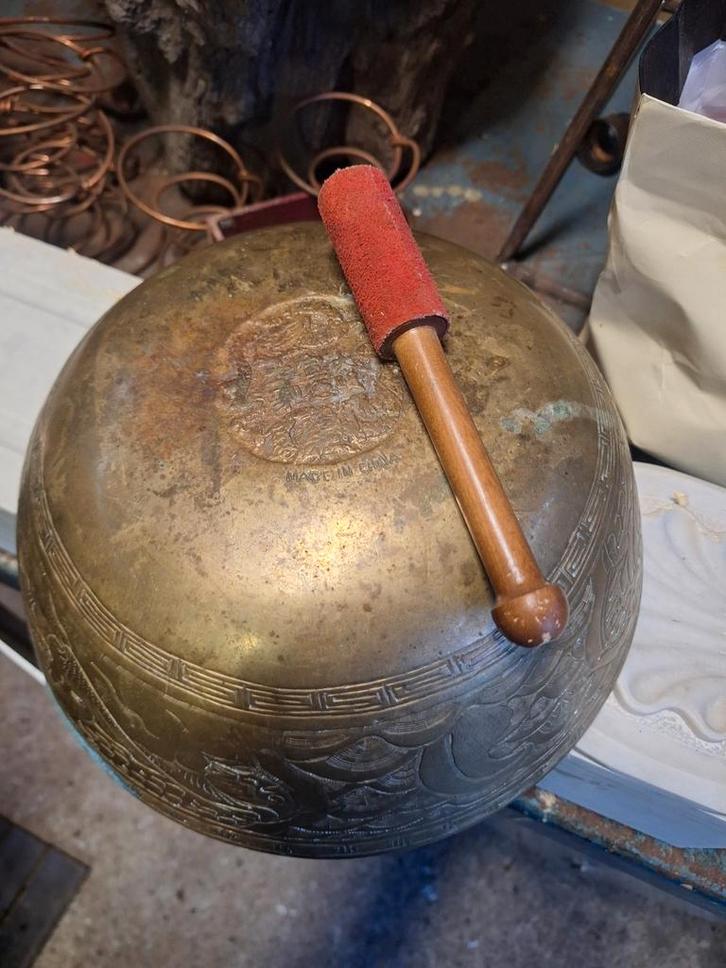 Large traditionele klankschaal (Bieden), Musique & Instruments, Musiques & Instruments Autre, Enlèvement