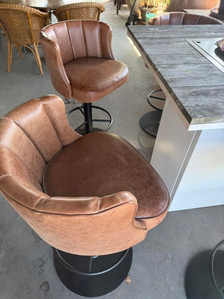 6 magnifiques tabourets de bar en cuir, Maison & Meubles, Dénudé, Comme neuf, Enlèvement, X, X