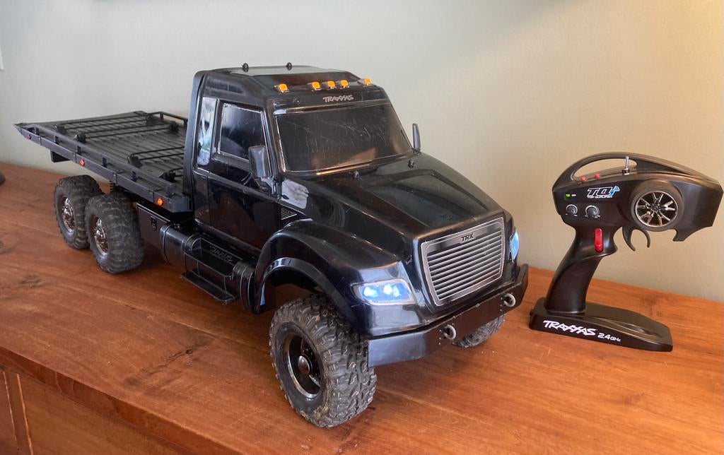 Traxxas trx6 the ULTIMATE rc hauler 6x6, Échelle 1:10, Voiture off road, Comme neuf, Enlèvement