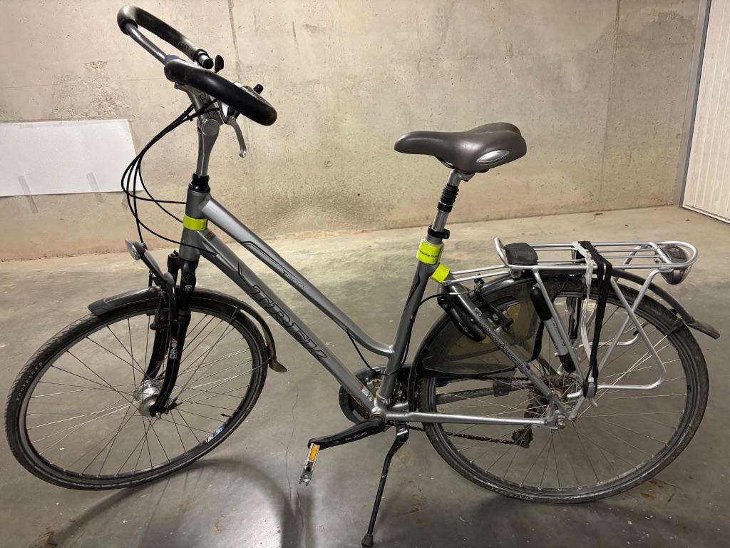 TREK T300 - toerfiets dames, Fietsen en Brommers, Fietsen | Dames | Damesfietsen, 53 tot 56 cm, Velgrem, Versnellingen, Zo goed als nieuw