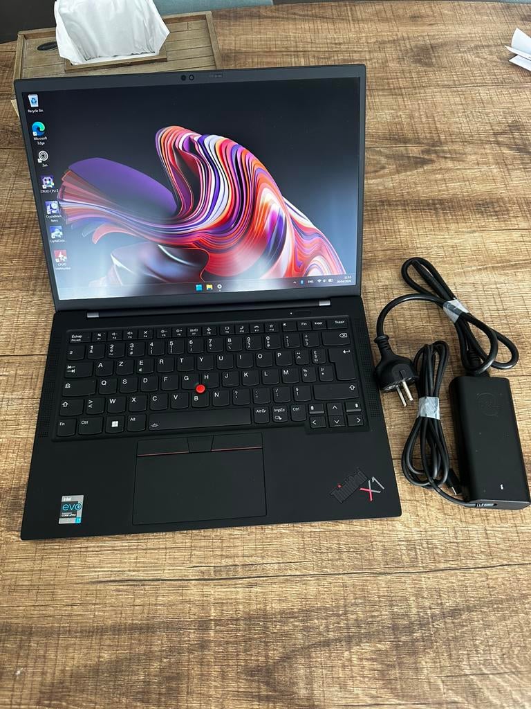 Lenovo Thinkpad X1 Carbon Gen 9, Computers en Software, Windows Laptops, Zo goed als nieuw, 14 inch, SSD, 3 tot 4 Ghz, 32 GB, Azerty