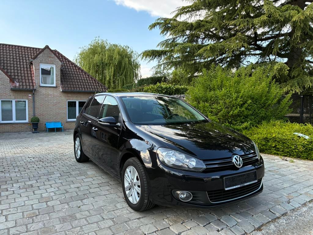 Volkswagen golfbenzine klaar om te registreren!!!, Voorwielaandrijving, Euro 5, Zwart, Zwart