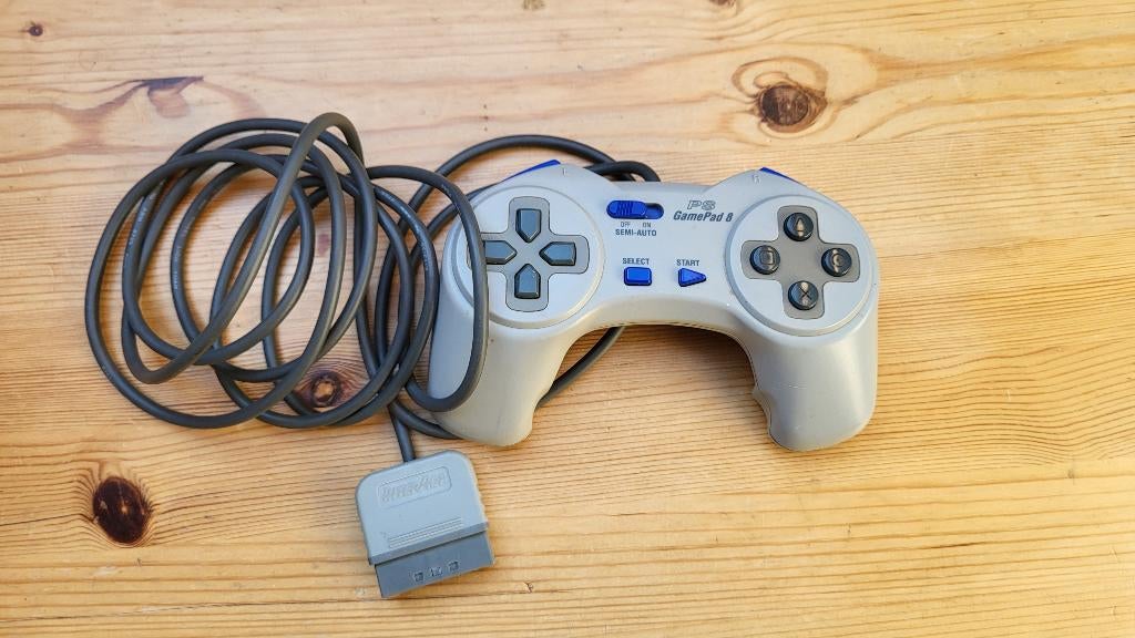 PS1 gamepad, Games en Spelcomputers, Spelcomputers | Sony PlayStation 1, Ophalen of Verzenden, Zo goed als nieuw, Met 1 controller