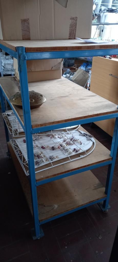 Zwaar verijdbaar legbord rek 4 niveaus ´´´, Enlèvement