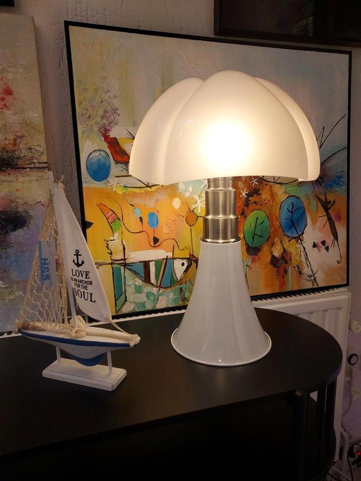 Beroemde design lamp, Huis en Inrichting, Lampen | Tafellampen, Glas, Ophalen of Verzenden