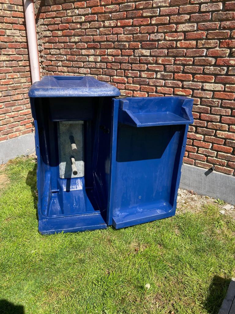 Ifor Williams zadel kast, Enlèvement, Utilisé, Autres espèces