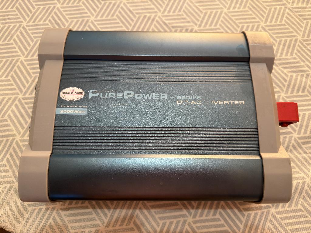 Onduleur 24-230 Full-Sinus Purepower Xenteq PPI 2000-224c, Enlèvement, Utilisé, Autres marques, Électronique et Câbles