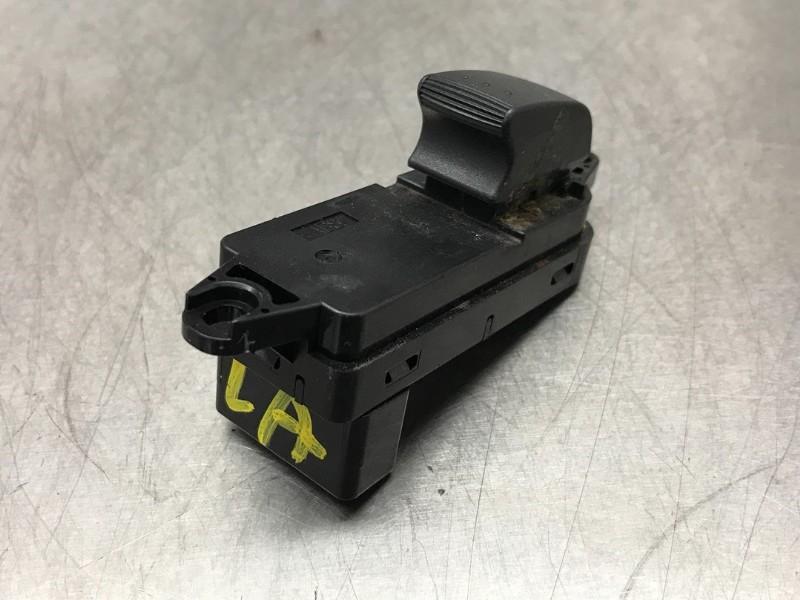 COMMUTATEUR VITRES ELECTRIQUES Mazda CX-7 (01-2007/03-2013), Utilisé, Mazda